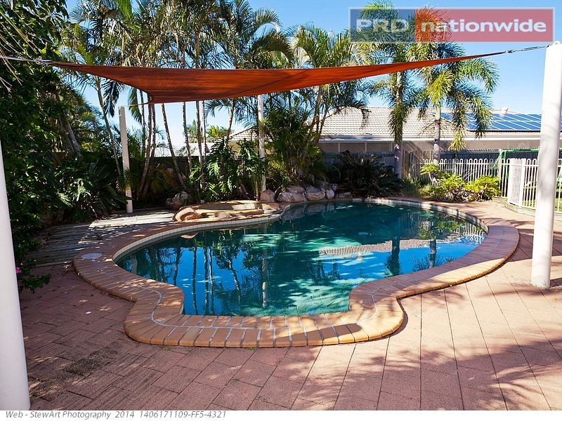 7 Delmo Court, Urraween QLD 4655