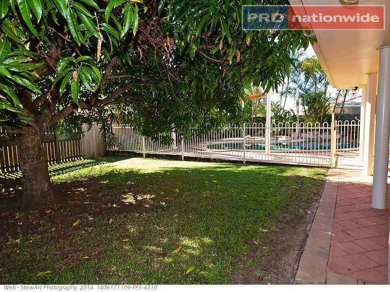 7 Delmo Court, Urraween QLD 4655