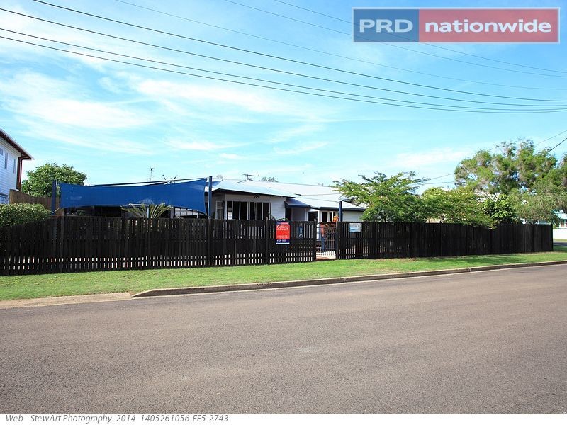 8 Eric  Street, Torquay QLD 4655