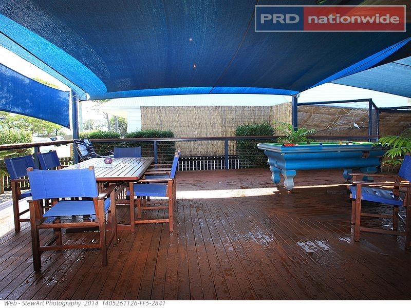 8 Eric  Street, Torquay QLD 4655