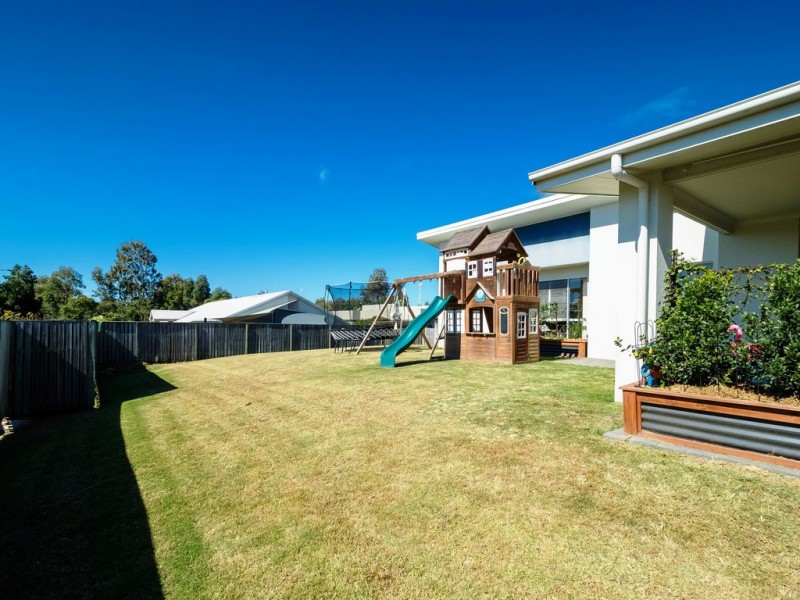 19 Seacrest Drive, Wondunna QLD 4655