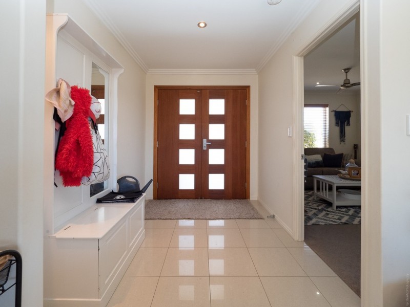 19 Seacrest Drive, Wondunna QLD 4655