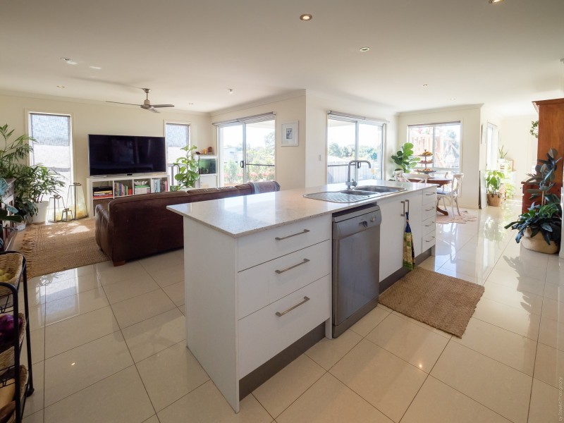 19 Seacrest Drive, Wondunna QLD 4655