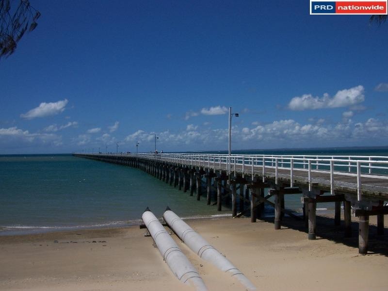 14 Hibiscus Street, Urangan QLD 4655