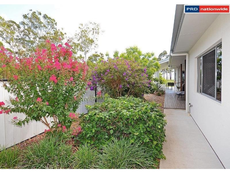 42 Traviston Way, Burrum Heads QLD 4659