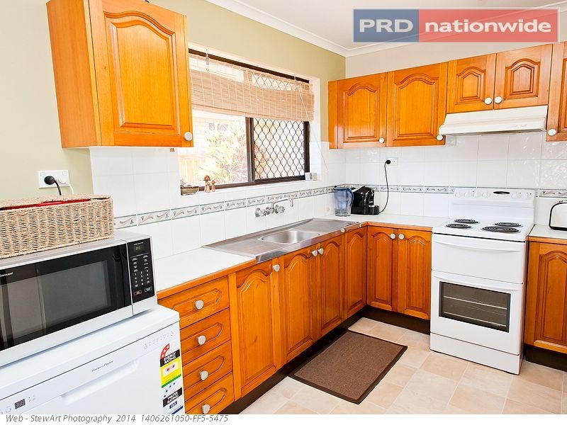 63 Cunningham Street, Urangan QLD 4655