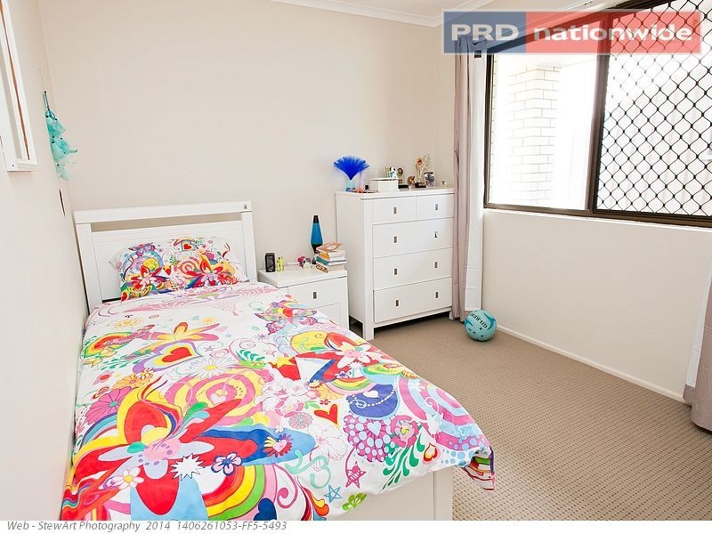 63 Cunningham Street, Urangan QLD 4655