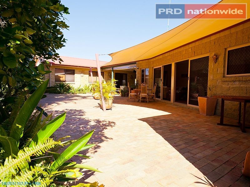 1 Ocean Street, Torquay QLD 4655