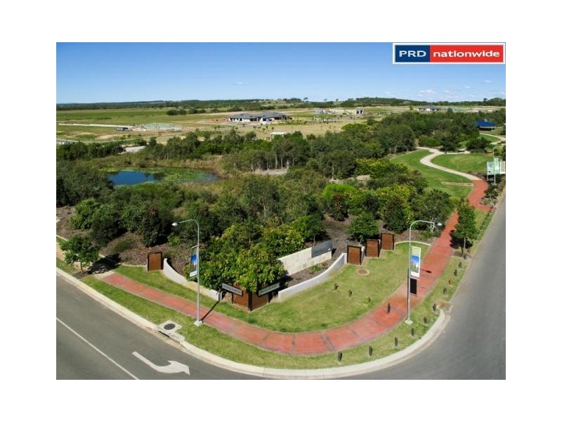 27 Parklands Boulevard, Wondunna QLD 4655