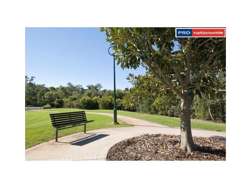 27 Parklands Boulevard, Wondunna QLD 4655