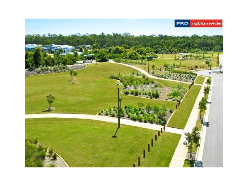 27 Parklands Boulevard, Wondunna QLD 4655