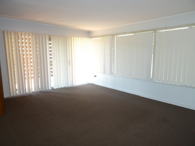 41 Pulgul, Urangan QLD 4655