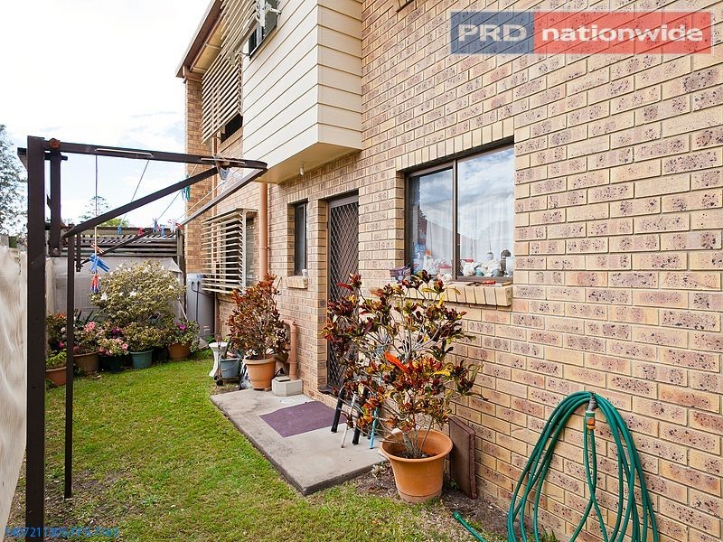 4/233 Torquay Tce, Torquay QLD 4655