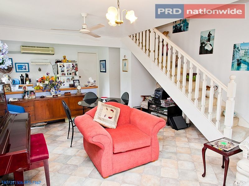 4/233 Torquay Tce, Torquay QLD 4655