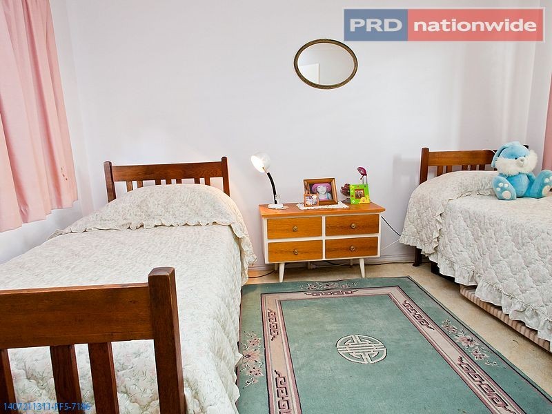 4/233 Torquay Tce, Torquay QLD 4655