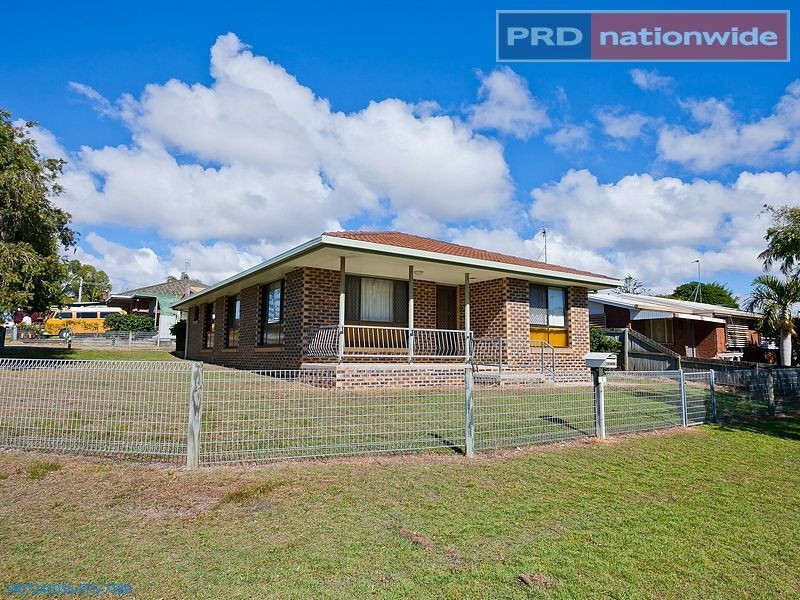 2 Parkway Drive, Scarness QLD 4655