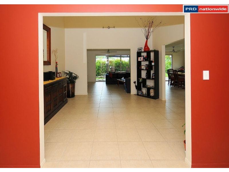 33 Tree View Road, Toogoom QLD 4655