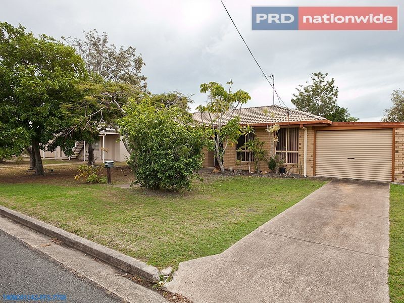 11 Ross Street, Urangan QLD 4655
