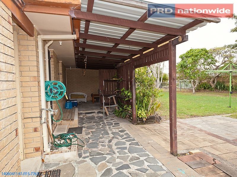 11 Ross Street, Urangan QLD 4655
