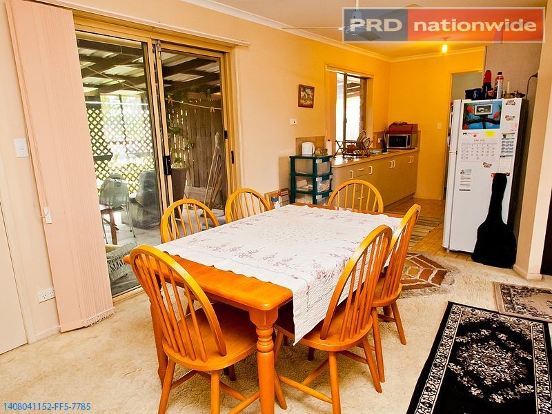 11 Ross Street, Urangan QLD 4655