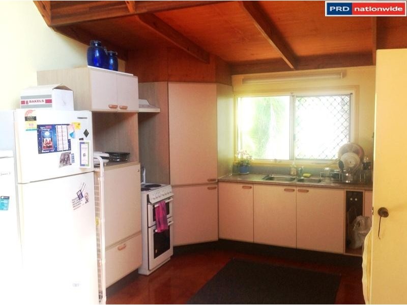 16 Tobanlea Street, Burrum Heads QLD 4659