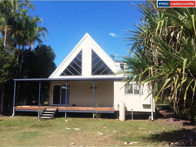 16 Tobanlea Street, Burrum Heads QLD 4659