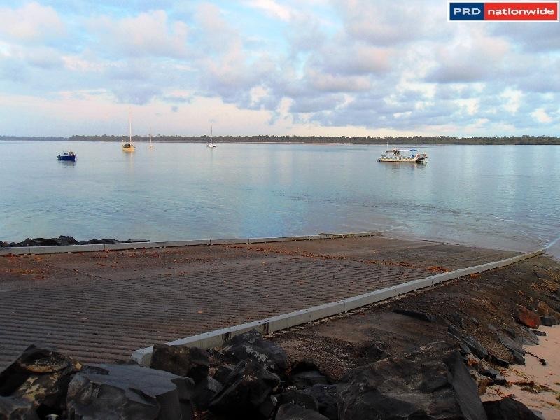 16 Tobanlea Street, Burrum Heads QLD 4659