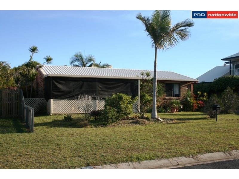 12 Aimee Drive, Urangan QLD 4655