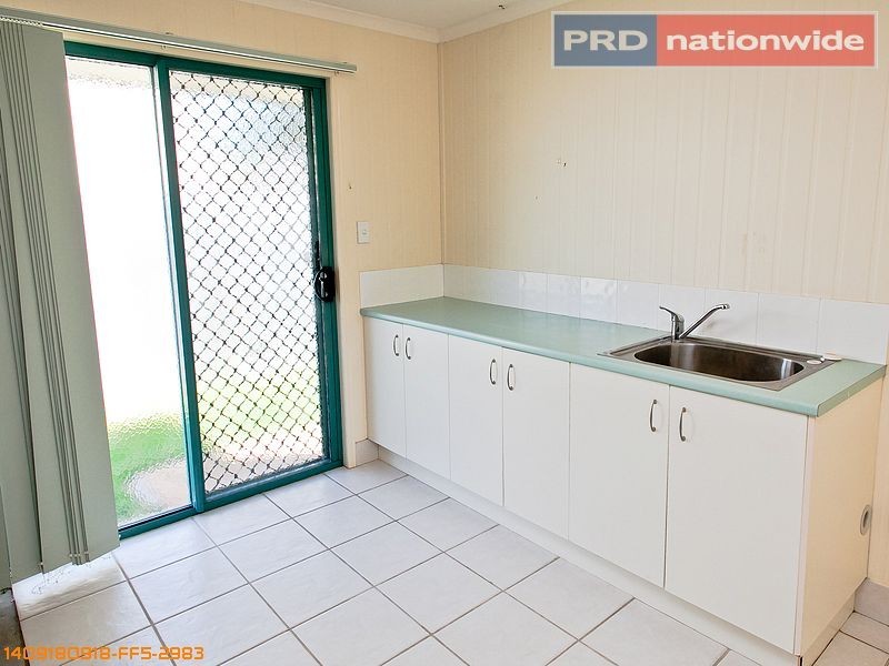 1 Aimee Drive, Urangan QLD 4655