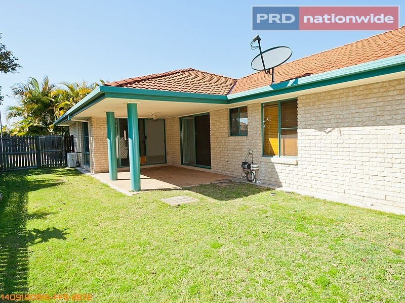 1 Aimee Drive, Urangan QLD 4655