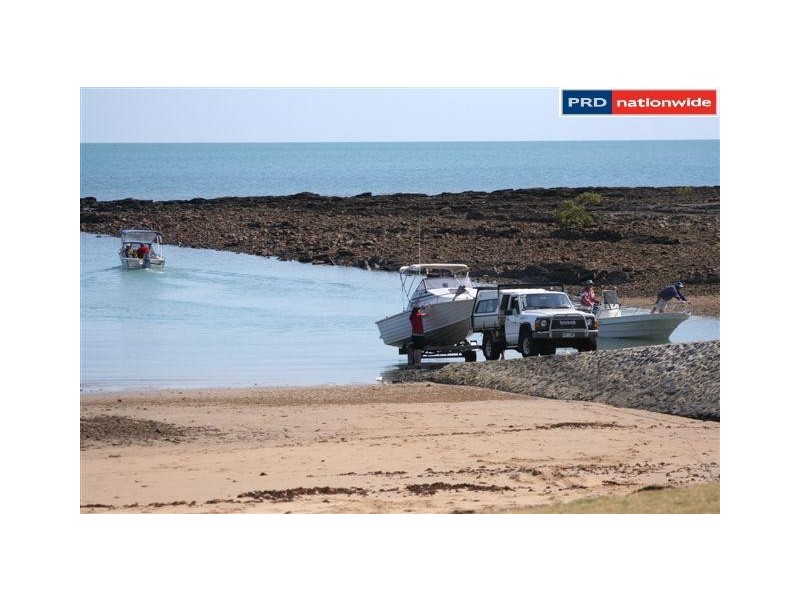 7 Dory Drive, Point Vernon QLD 4655