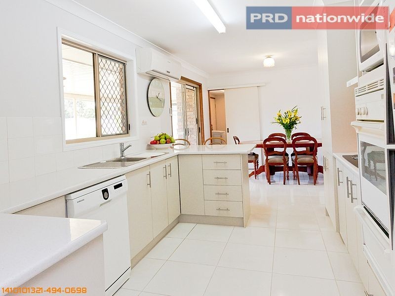 9 Wattlebird Lane, Eli Waters QLD 4655