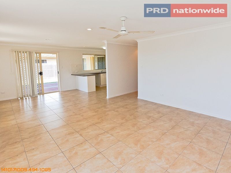 4 Earl Saint Vincent Circuit, Eli Waters QLD 4655