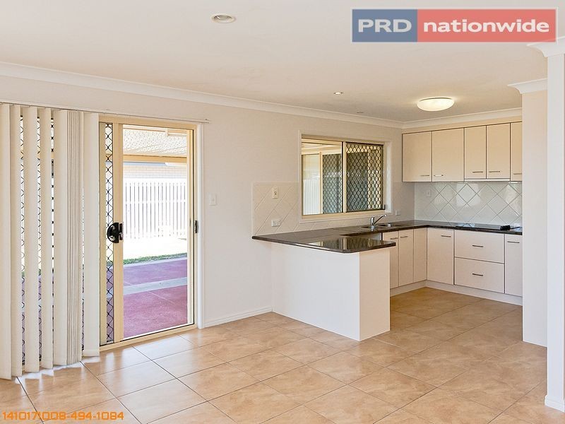 4 Earl Saint Vincent Circuit, Eli Waters QLD 4655