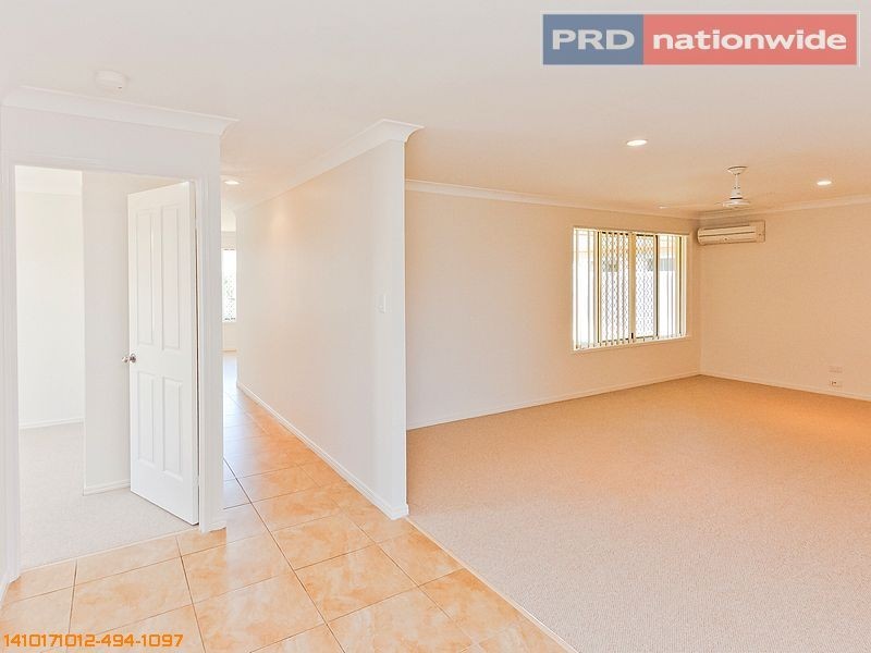 4 Earl Saint Vincent Circuit, Eli Waters QLD 4655