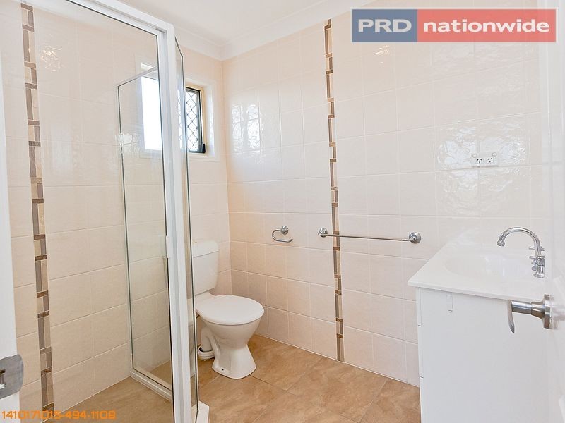 4 Earl Saint Vincent Circuit, Eli Waters QLD 4655