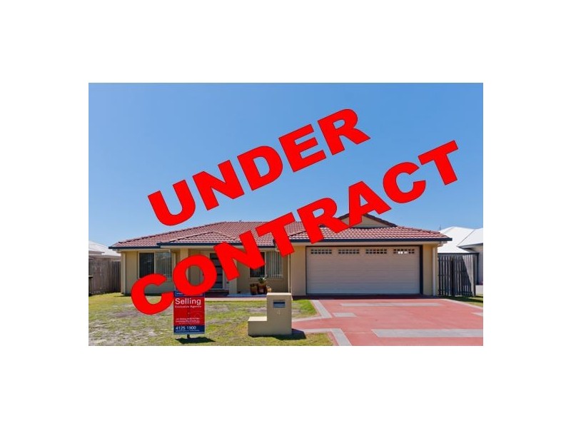 4 Earl Saint Vincent Circuit, Eli Waters QLD 4655