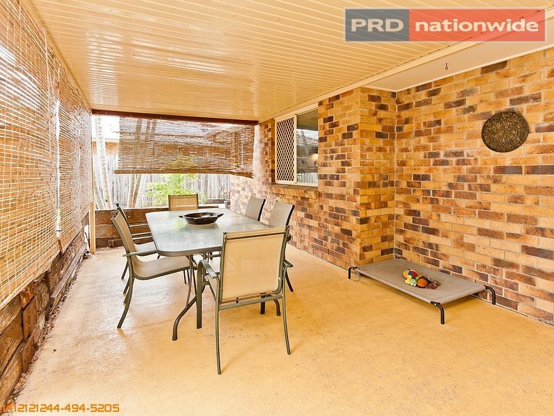 33 Thornbill Drive, Eli Waters QLD 4655