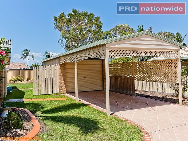 33 Aimee Drive, Urangan QLD 4655