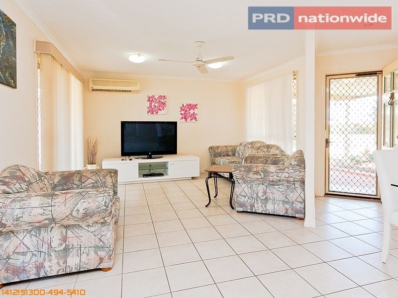 33 Aimee Drive, Urangan QLD 4655