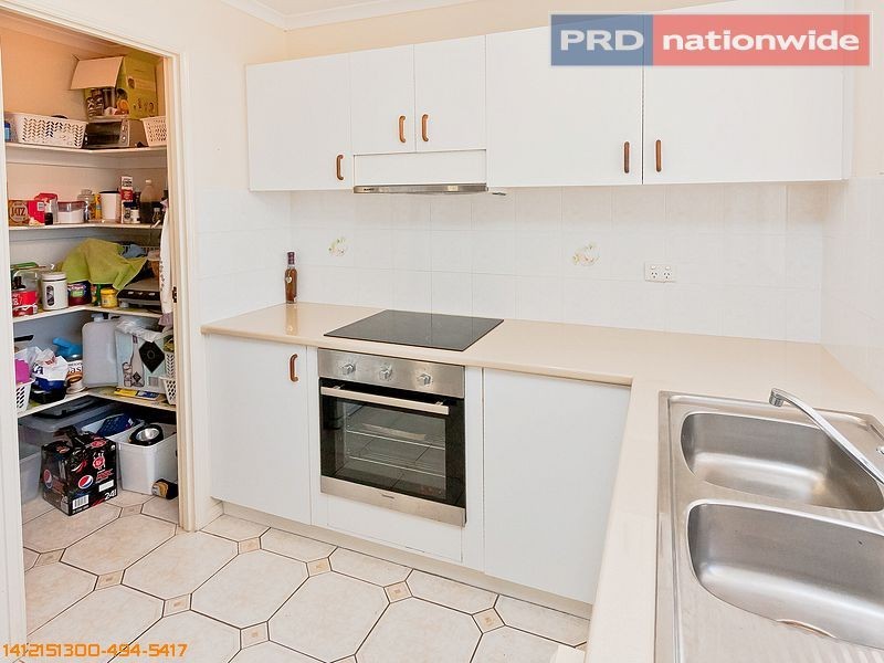 33 Aimee Drive, Urangan QLD 4655
