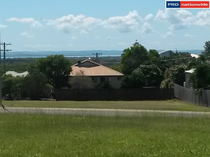 1 Fraser Outlook Court, Kawungan QLD 4655
