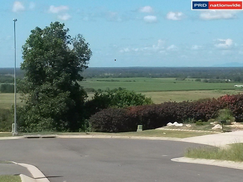 1 Fraser Outlook Court, Kawungan QLD 4655