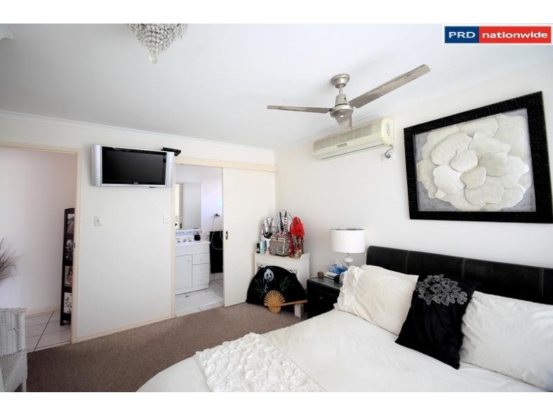 17 Madeleine Street, Torquay QLD 4655