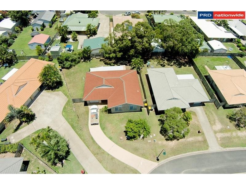 17 Madeleine Street, Torquay QLD 4655