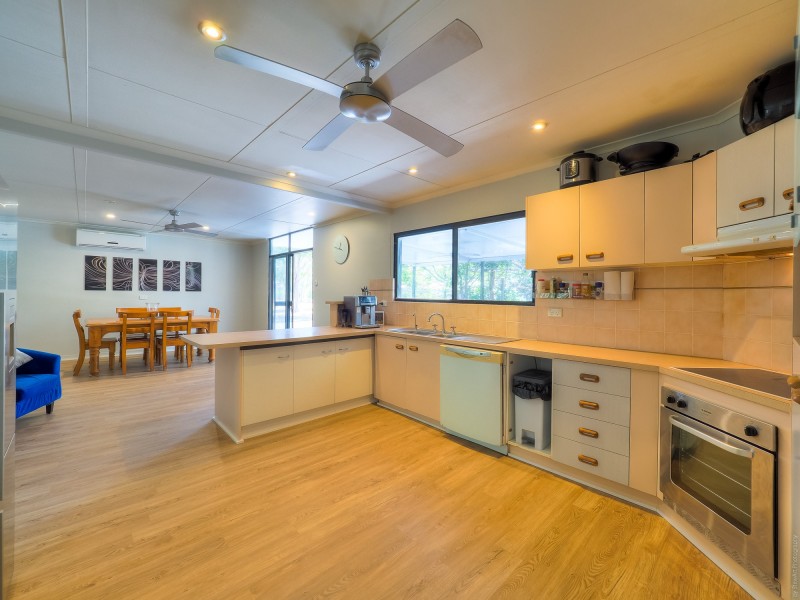 42 Mungomery Road, Takura QLD 4655