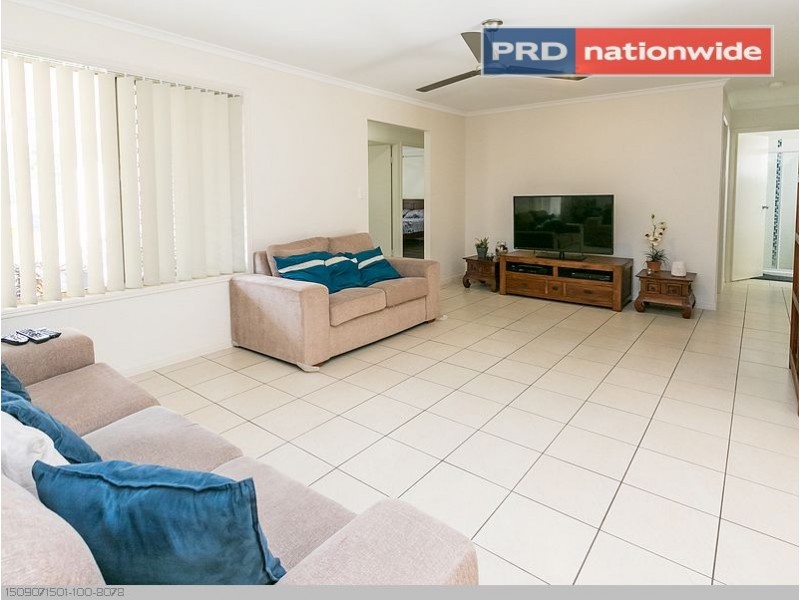40 Emerald Park Way, Urangan QLD 4655