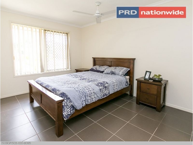 40 Emerald Park Way, Urangan QLD 4655