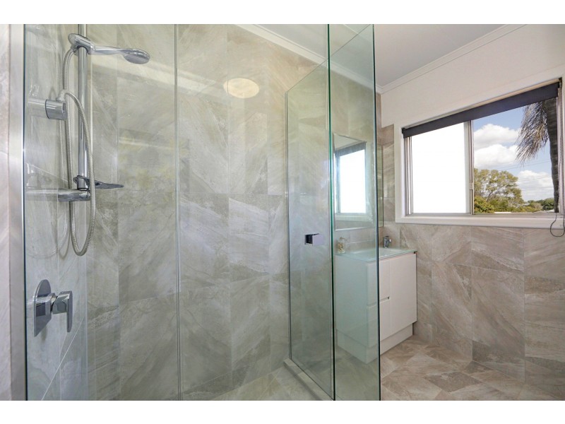 309 Torquay Terrace, Torquay QLD 4655