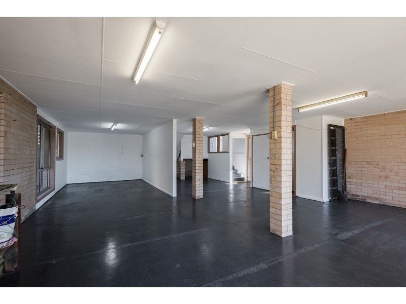 309 Torquay Terrace, Torquay QLD 4655